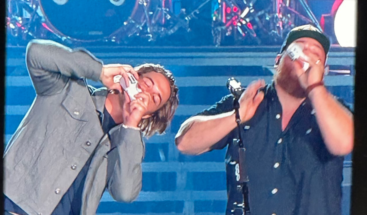 Steelers QB1 Kenny Pickett Is Hoping Taylor Swift Is In A Mood